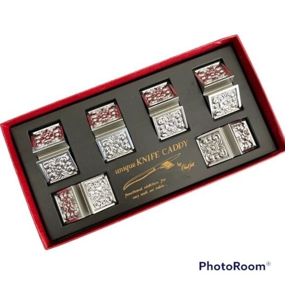 Carvel Hall Vintage Silver Tone Knife Caddy Set - Picture 1 of 6
